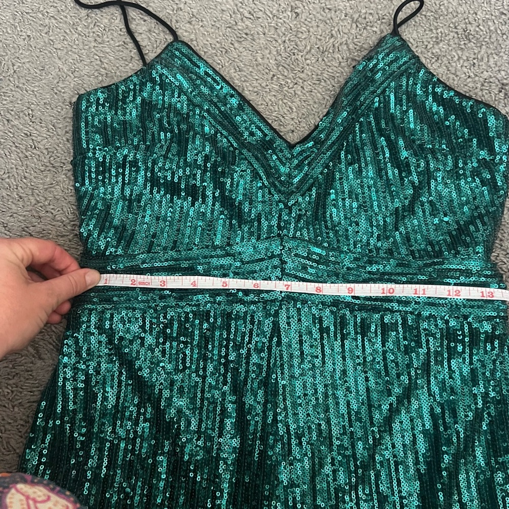 NWT SAYLOR Louisana Sequin Jumpsuit in Dark Green - Picture 11 of 12